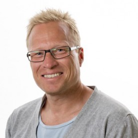 Henning Holmen er ansvarlig for omgivelseskontroll